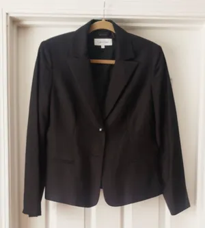 Black Blazer thumbnail 1