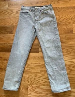 Levi's Wedgie Straight Jeans thumbnail 1