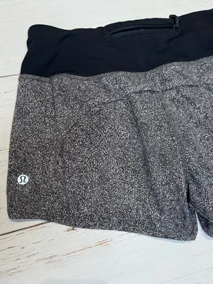 Lululemon Run Times Women’s Shorts 4” Sea Spray Alpine White Dark Chrome Size 4 thumbnail 5