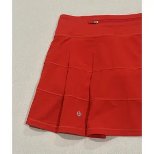 LULULEMON Pace Rival Mid-Rise Skirt Skort Vibrant Red Size 2 RARE EXCELLENT thumbnail 8