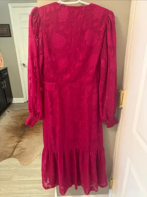 $99 NWT Lulus Essential Grace Magenta Chiffon Embroidered Midi Dress M thumbnail 5