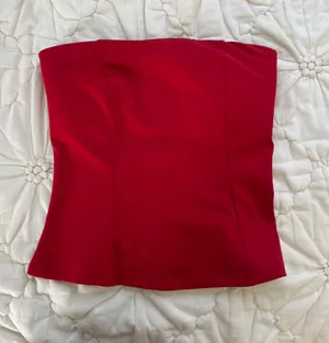 Hatus Red Tube Top/ Corset Size M thumbnail 2