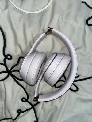 Beats Solo 4 Cloud Pink thumbnail 1