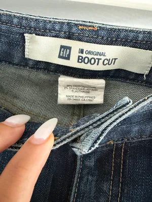 Gap Bootcut Jeans thumbnail 2