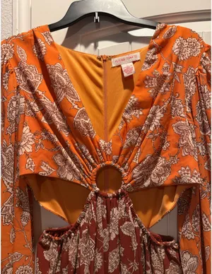 Fall dress boutique  thumbnail 5