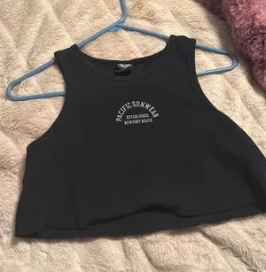 PacSun tank top thumbnail 1