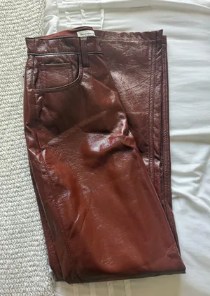 Abercrombie Ultra High Rise 90s Straight Leather Pants thumbnail 1
