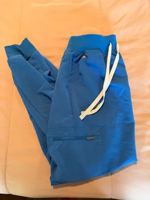 FIGS Scrub Pants Jogger thumbnail 2