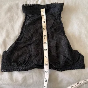 Lace high neck bralette Size XS thumbnail 3