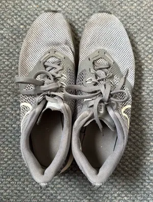 Nike Zoom Strike Running Shoes thumbnail 1