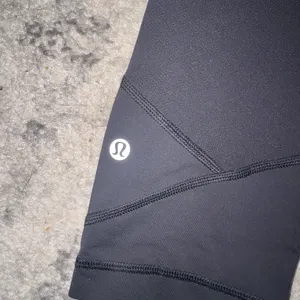 Lululemon Black Athletic Leggings thumbnail 2