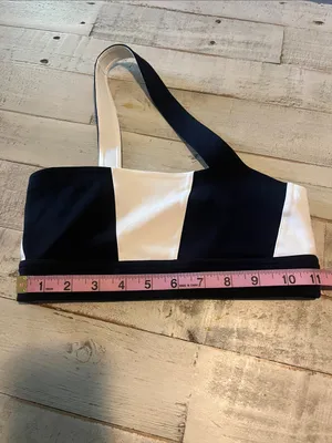 Le Ore One Shoulder Sports Bra Size XS thumbnail 6