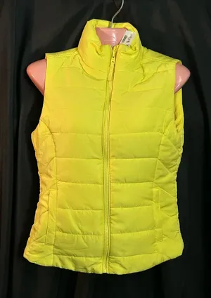Aeropostale Women’s Lemon Yellow Quilted Puffer Vest XS NWT thumbnail 1