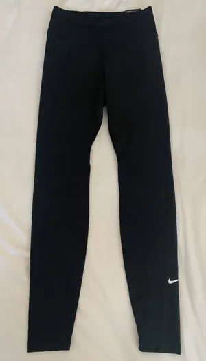 Nike Leggings NWT Black thumbnail 1