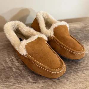 Clarks Mandy Brown Suede Leather Slippers Women’s Sz 9M Faux Fur Indoor/Outdoor thumbnail 1