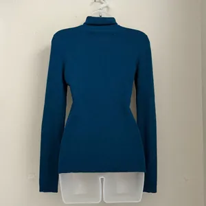 Moda Internacional Cashmere Silk Sweater | Women’s Longsleeve turtleneck sweater thumbnail 3