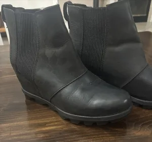 Sorel Womens Black Leather Slip On Wedge Booties Joan Of Arctic Size 8.5 thumbnail 1