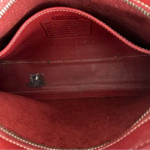 Coach Vintage 9138 Red Glove Tan Leather Mimosa Zip Shoulder Crossbody Bag thumbnail 8