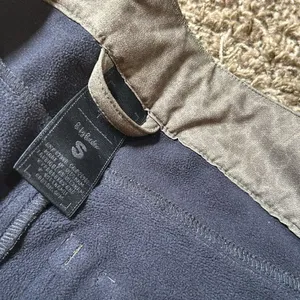 B‎ By Burton Green Animal Print Light Weight Snow Pant Size Small thumbnail 5