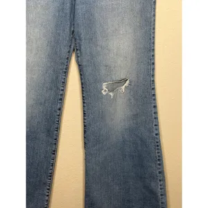 Levi’s Ribcage Bell High Rise Distressed Bell Bottom Jeans Size 30 thumbnail 5