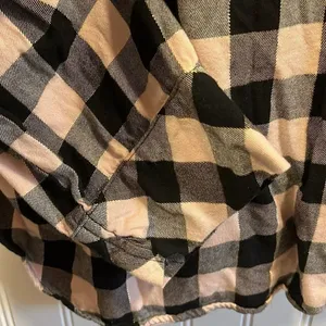 Victoria’s Secret checkered long sleeve pajama top thumbnail 7