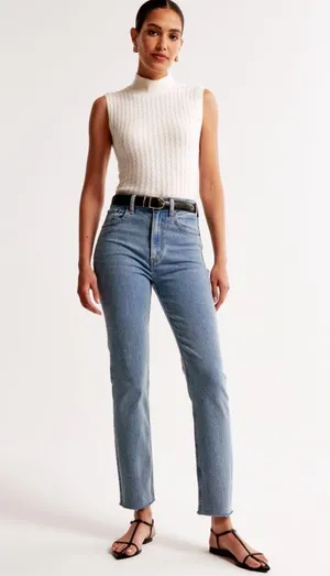 Abercrombie and Fitch Ankle Straight Ultra High Rise, distressed raw hem thumbnail 1