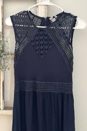 H&M Navy Blue Eyelet Maxi Dress Viscose‎ Size Small thumbnail 1
