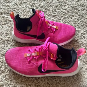 Nike Running Shoes thumbnail 2