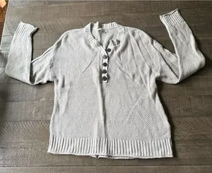 American Eagle Grey Pullover Knit Sweater Partial Button Long Sleeves Size S‎ thumbnail 1