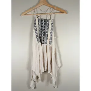 Abercrombie & Fitch Ivory Embroidered Boho Handkerchief Hem Cami‎ Top XS Mens thumbnail 2