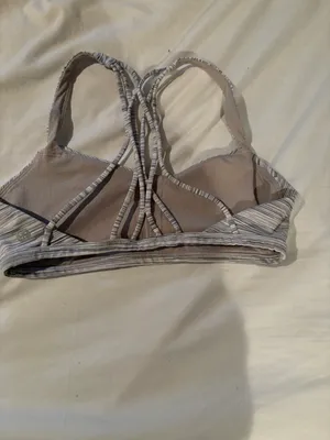 Lululemon Sports Bra thumbnail 2
