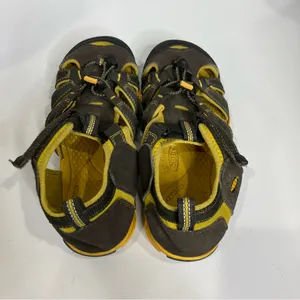 Keen Newport H2‎ sandals gray yellow women’s size 5 casual hiking water shoes thumbnail 5