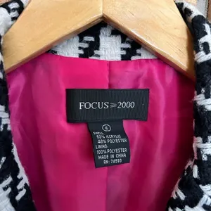 Focus 2000 Black & White Houndstooth Check Long Buttoned Coat Size 6 thumbnail 2