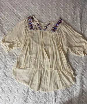 Forever 21 Blouse thumbnail 1