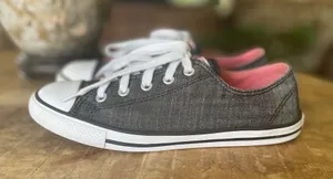 Converse All Star Low Top Sneakers Black Denim with Pink Interior Women’s Sz 6 thumbnail 1