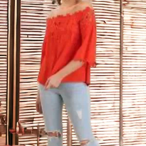 Umgee Red Orange Lace Appliqué Off Shoulder Top Sleeve Detail Womens Small thumbnail 2