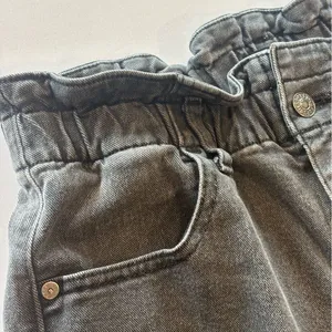 EXPRESS Women’s Black Wash‎ Super High Rise Mom Jean Size 10 thumbnail 7