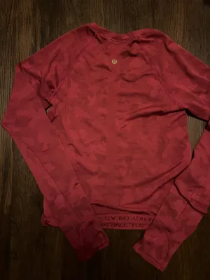 Lululemon  thumbnail 3