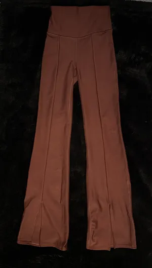 YPB Abercrombie & Fitch High-Rise Flare Leggings thumbnail 3