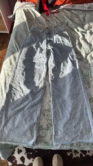SheIn Raw Hem Jeans thumbnail 1
