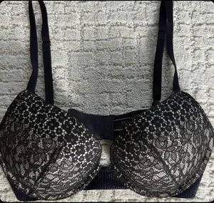 Victoria's Secret Push-Up Bra Women 32C Black Lace Shimmer Lingerie thumbnail 1