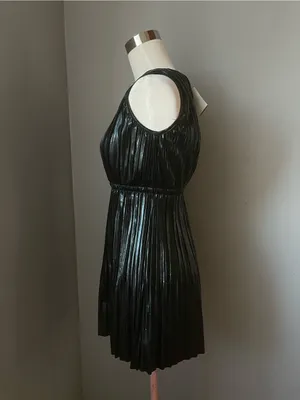 MIA Black Sleeveless Pleated Mini Dress thumbnail 2