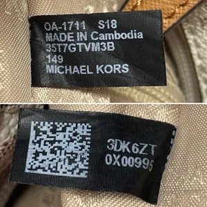 Michael Kors Jet Set Travel Crossbody Bag Vanilla *READ* thumbnail 9