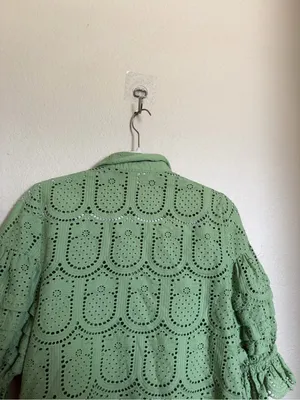 Farm Rio Pineapple Eyelet Scalloped Hem Button-Front Blouse Green Women's Small thumbnail 6