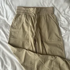 Lululemon Dance Studio Jogger thumbnail 2