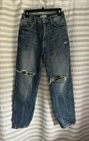 ZARA Jeans thumbnail 1