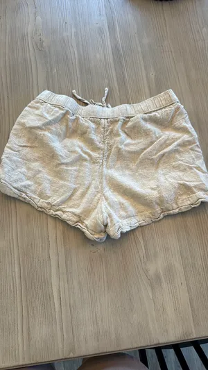 Abercrombie Linen shorts thumbnail 3