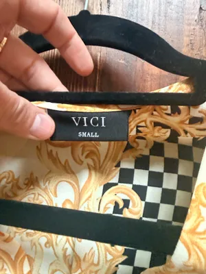 Vici mini wrap dress size small  thumbnail 5
