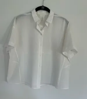 Lululemon Full Day Ahead Short Sleeve Shirt White 4 thumbnail 1