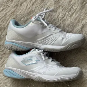 Lotto White and Blue Women's Miracle 400 Sneakers Size 8 thumbnail 1